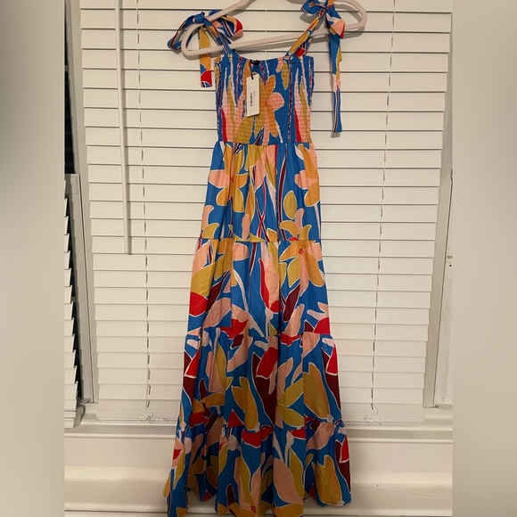 Floral Maxi Dress (small) Never Worn (tag included) - Picture 3 of 7